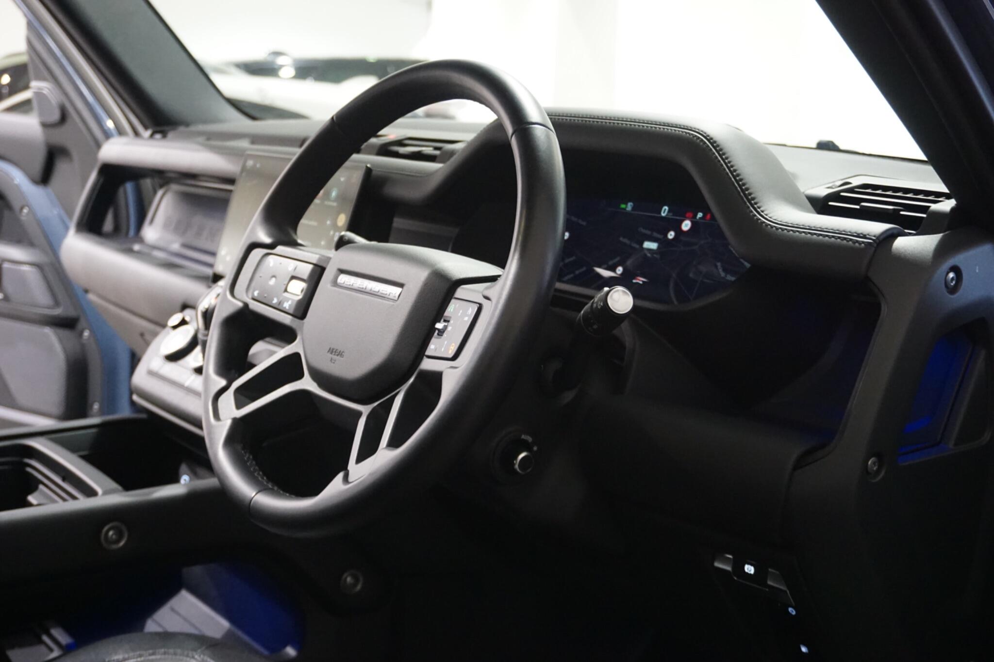 Land Rover Defender 110 2.0 P400e 15.4kWh X-Dynamic HSE SUV 5dr Petrol Plug-in Hybrid Auto 4WD Euro 6 (s/s) (404 ps)